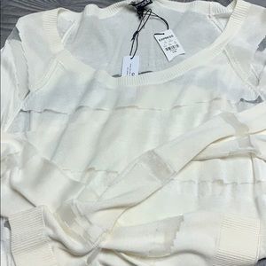 Long sleeve cream top